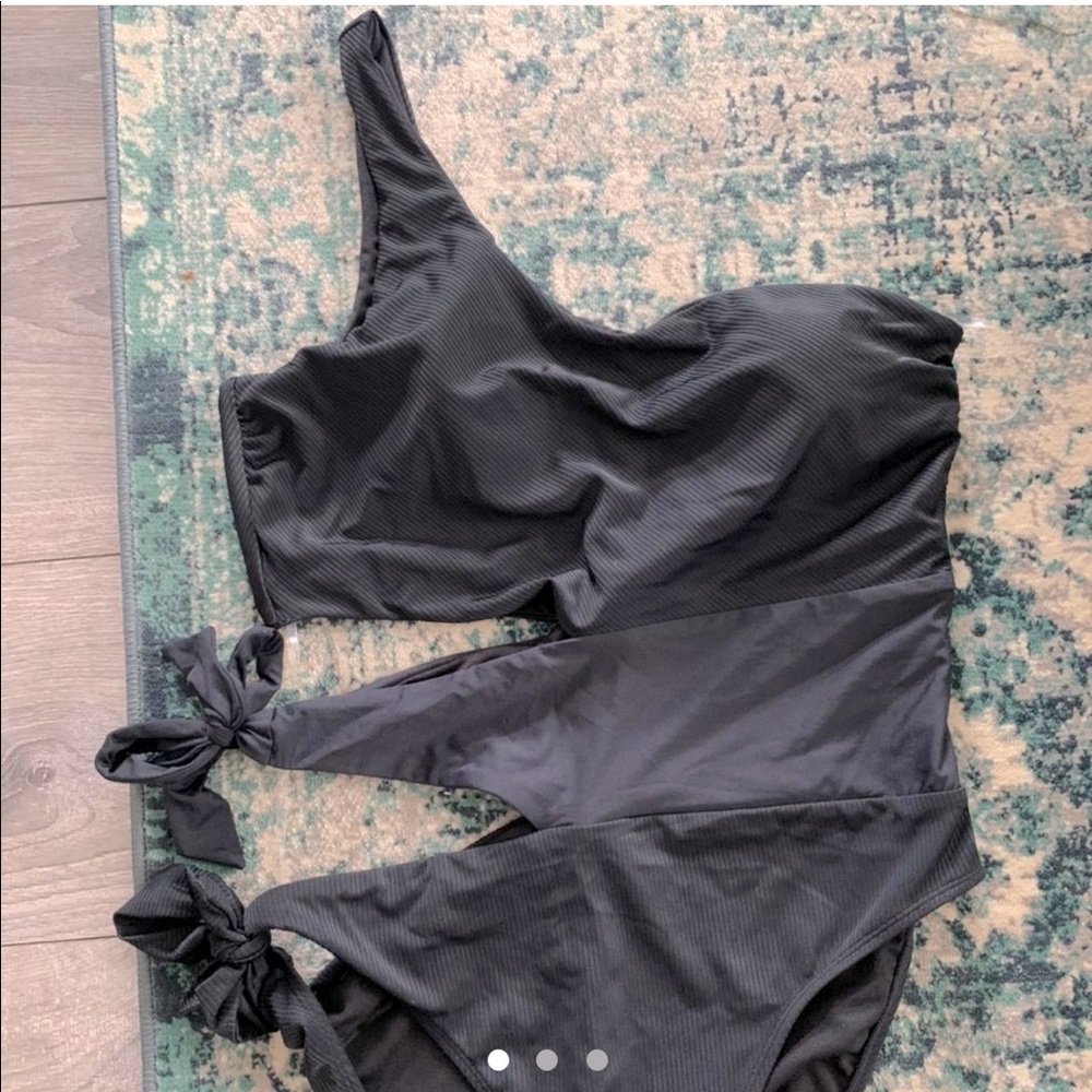 Black one piece